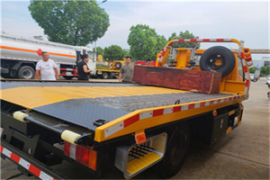 惠农附近拖车电话号码服务